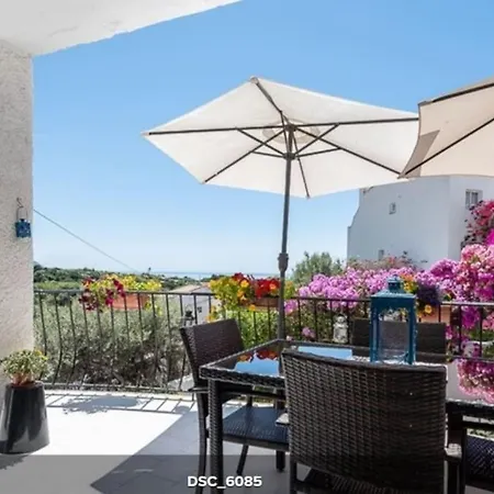Beautyful Close To Beach With Private Pool Villa